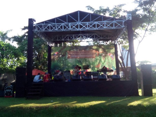 sewa-tenda-panggung-dll-big-1