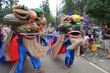 barongsai-sunda-kang-maman-big-1