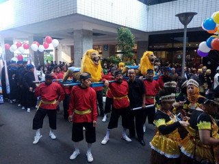 grup-sisingaan-hari-kencana