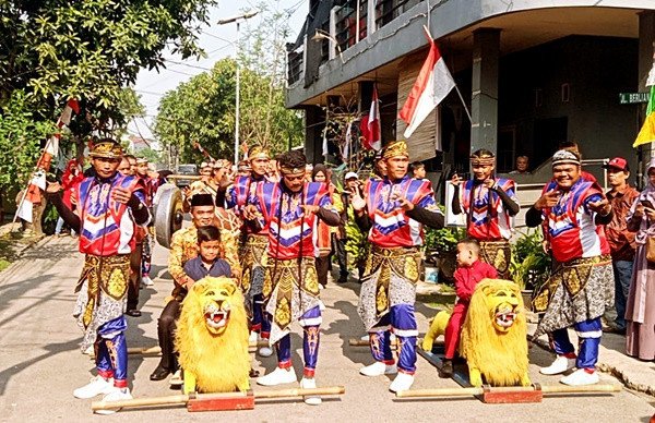 sanggar-sisingaan-galuh-rakasiwi-big-0