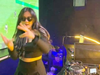 dj-disk-jockey-parama-studio