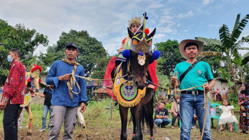 kuda-renggong-citra-kencana-big-0