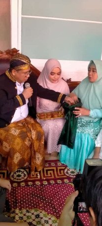 siraman-pengantin-jawa-sunda-big-1